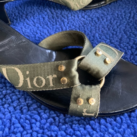 Preloved Vintage Christian Dior Army Green Sandals - Picture 4 of 11